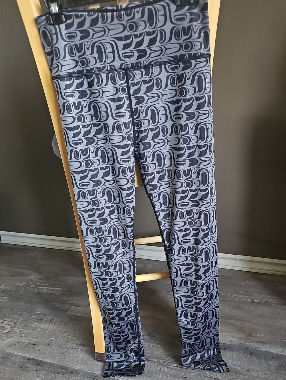 Women's Gray Patterned High-Waist Leggings